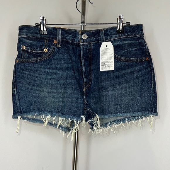 Levi's Pants - 🔹 Levi’s 501 Cutoff Shorts